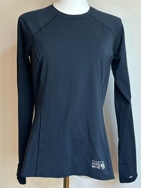 Mountain Hardwear Women's ‘Crater Lake’ Long-Sleeve Shirt in Black